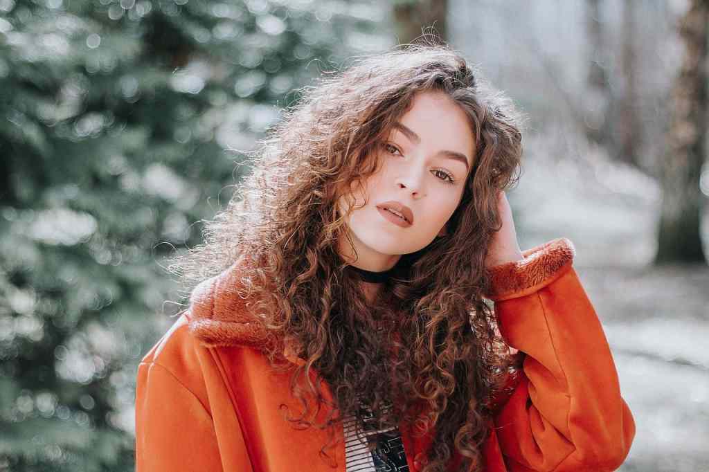 Curly Hair Love: Prendersi Cura e Valorizzare i Capelli Ricci